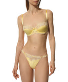 String sexy en soie Lise Charmel Splendeur soie vanille ACC0580-SVA