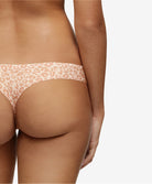 String léopard Chantelle Soft Stretch leo neutral C11D90-0QR