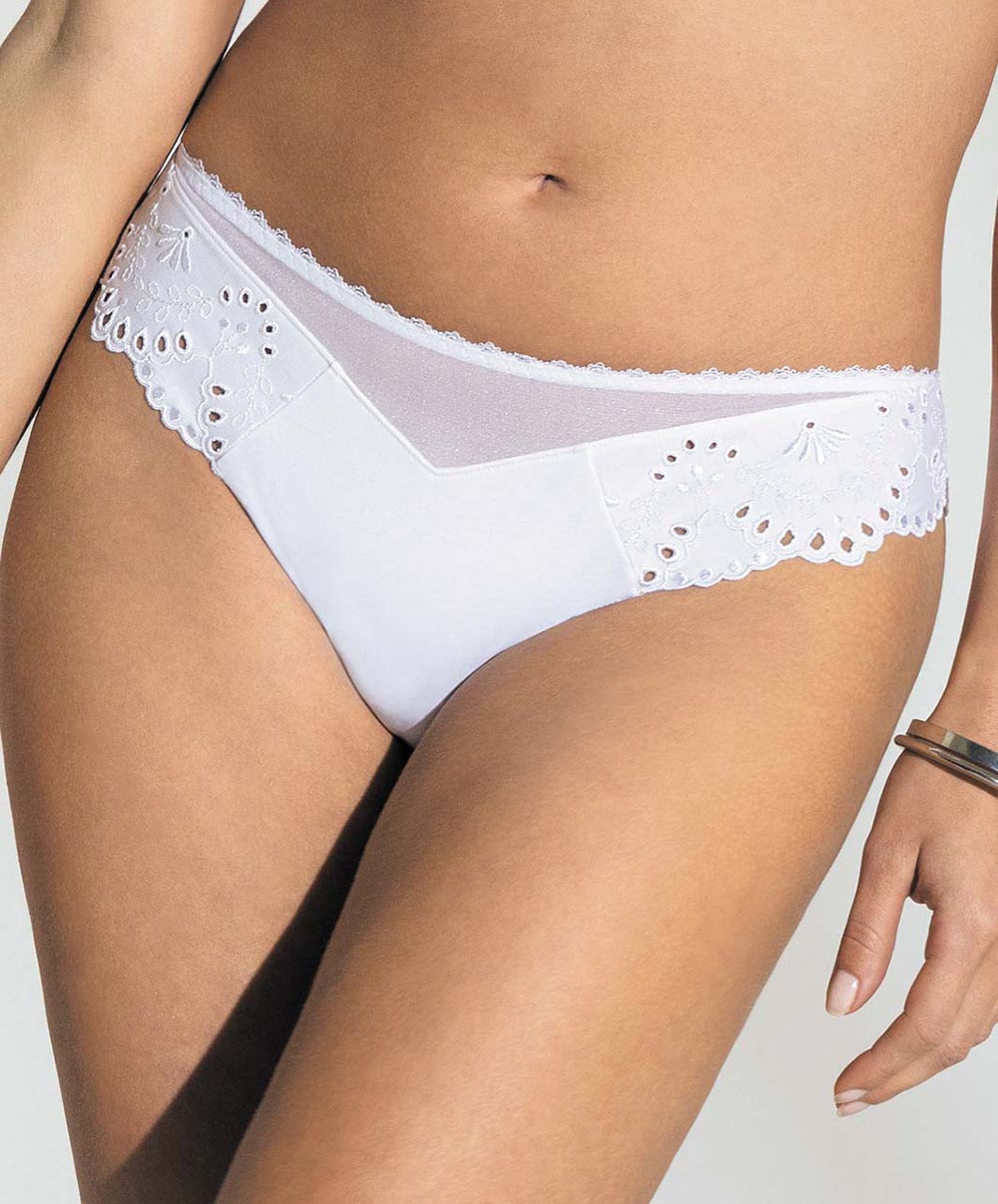 String tanga Antinéa de Lise Charmel Un Amour de Coton blanc CCG0058-BL fashion