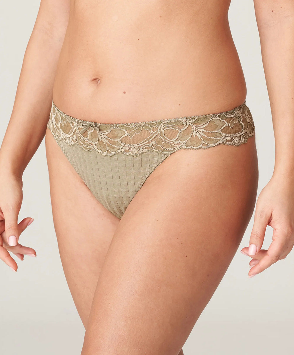 Tanga dentelle PrimaDonna Madison golden olive 0662125-GOO