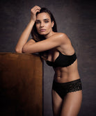 Tanga sexy Wacoal Raffine noir WE148007-BLK