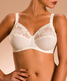 Soutien-gorge armatures grande taille emboitant 3 parties Chantelle Amazone ivoire C21010-035