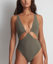 Sexy one piece swimsuit no wires