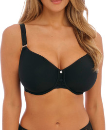 Invisible Bras : Moulded spacer bra underwired