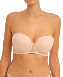 LINGERIE : Moulded underwired bra removable straps