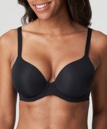 Generous Cups : Plunge bra underwired invisible smooth cups