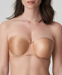 Generous Cups : Underwired bandeau smooth bra with removable straps invisible