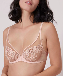 LINGERIE : Powder pink plunge bra with wires