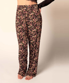 Shorts & Trousers : Loose fit pants/trousers black paisley
