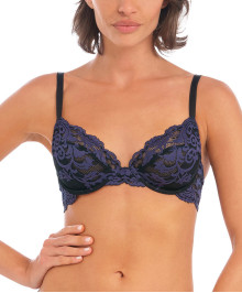 Full Coverage, Underwire : Full cup plunge bra with wires