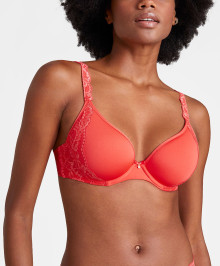 Full Coverage, Underwire : Moulded plunge bra spacer foam