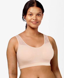 BRAS : Padded bralette with lace