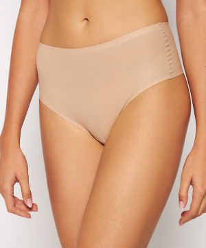 String taille haute Chantelle Soft Stretch nude C10690 0WU face